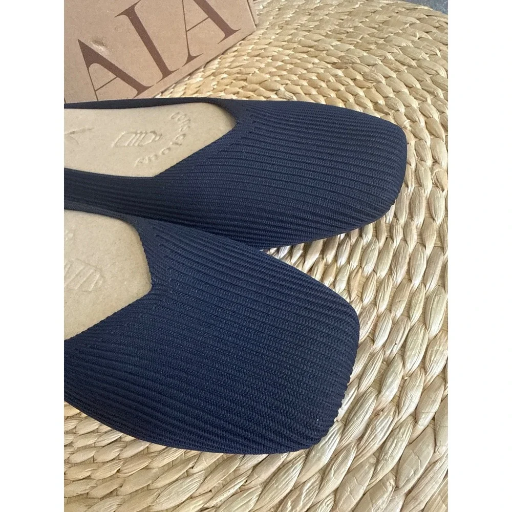 VIVAIA Navy Square Toe Knit Flats Comfortable Lightweight NEW EU/42W US/10.5W‎